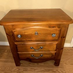 3 Drawer End Table