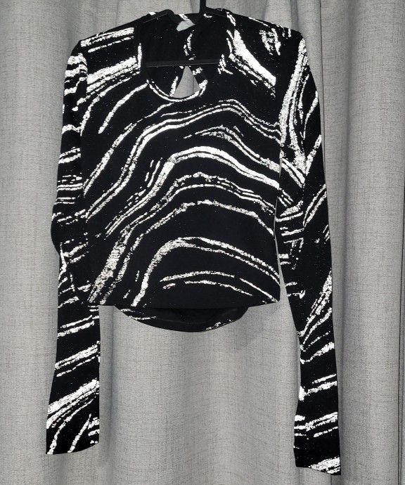 Pink Active Black and White Patterned Women's Top