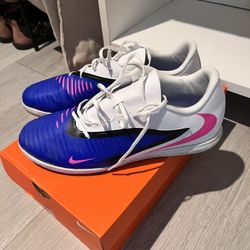 Nike Phantom 6 Men's 10.5 Indoor Soccer Futsal Shoes