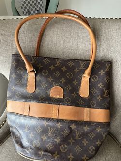 Louis Vuitton.