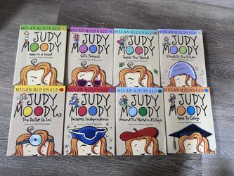 The Judy Moody Uber-Awesome Collection: Books 1-8