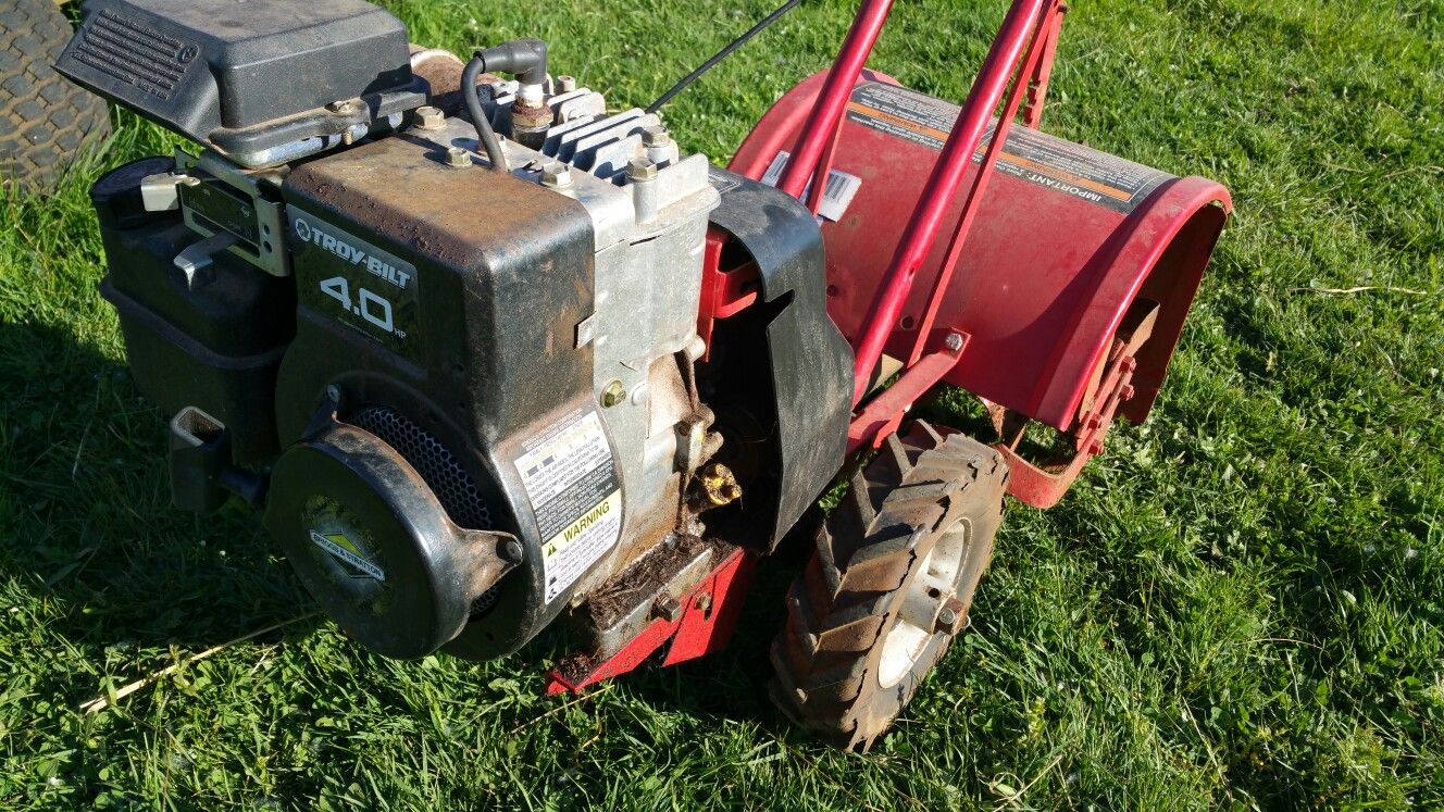 TroyBilt TUFFY Rear Tine Rototiller 4hp Tiller for Sale in Salem, OR