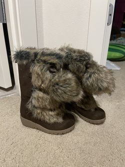 Toddler Boots - Size 8