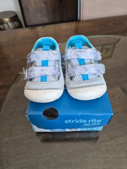 Stride Rite shoes - sz 4