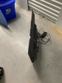 32” TV