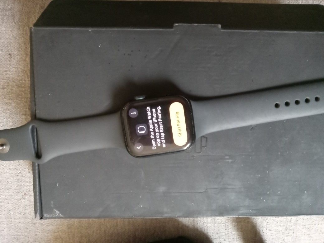 Apple Watch Series 8 45mm GPS Lte WR 50m