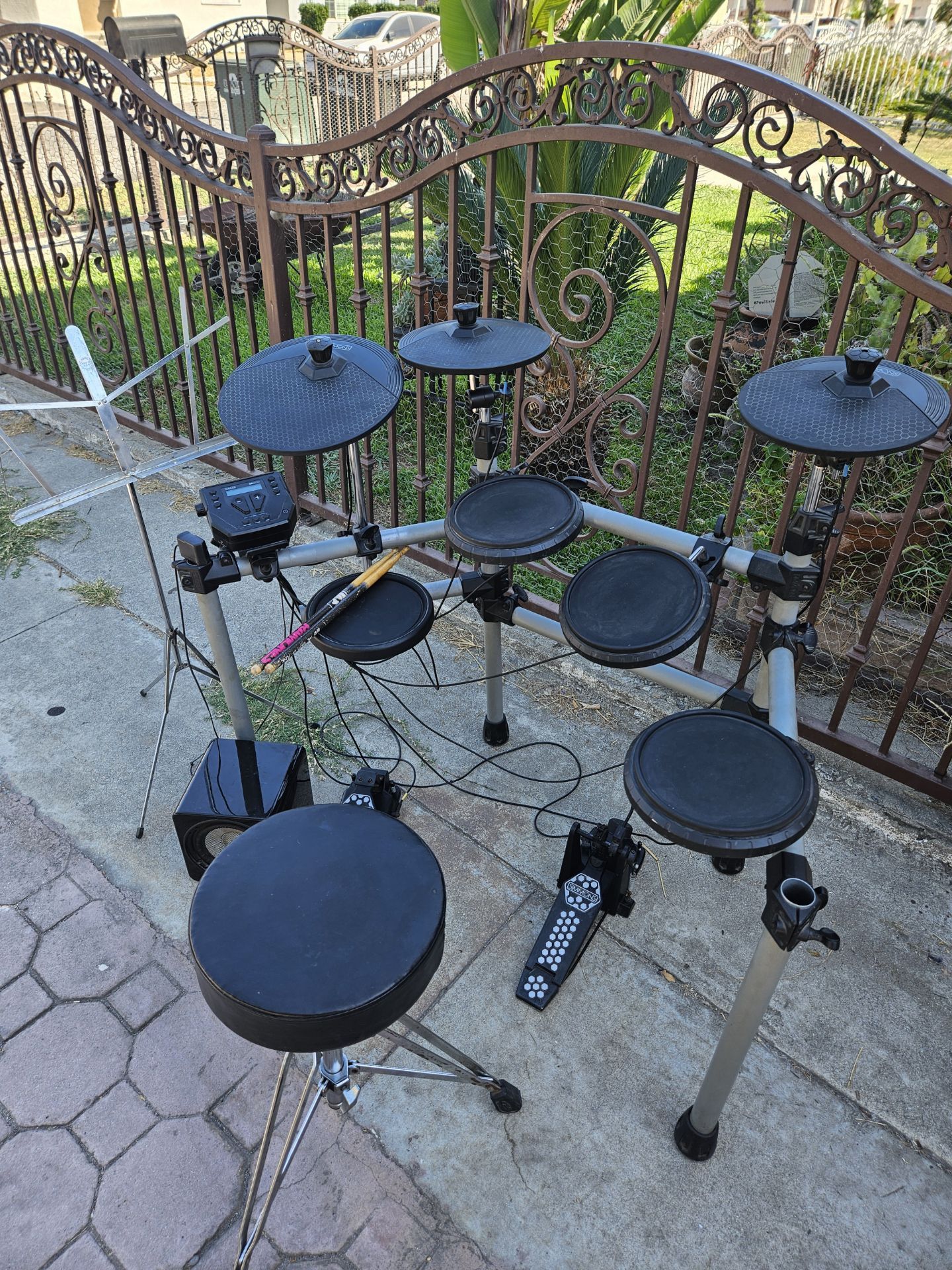 Simmons Electric Drum Set