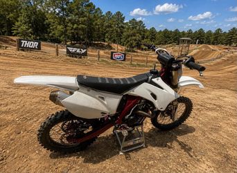 Yamaha Motocross Dirt Bike