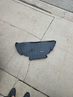 TESLA Model X 2020 OR OLDER FRUNK MAT