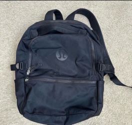 Black lululemon backpack
