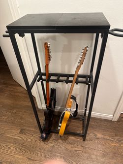 Guitar stand