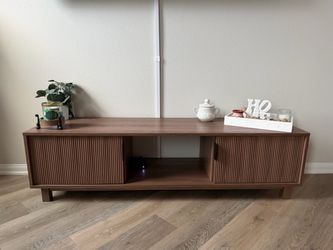 Walker Edison Arundo Fluted TV Stand for TVs