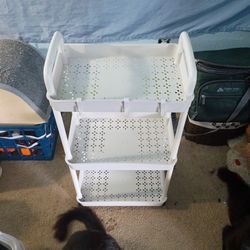 3 leveled small white cart