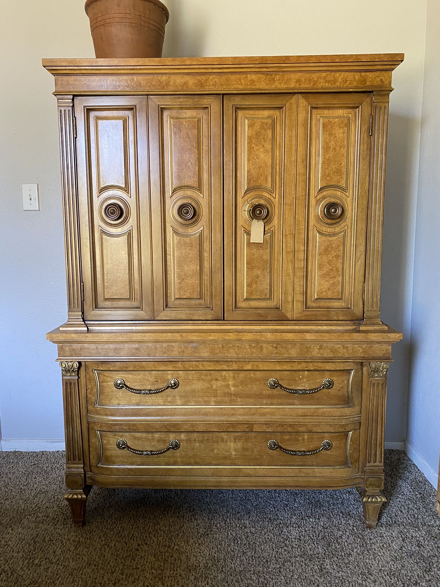 Armoire Dresser Hutch Thomasville