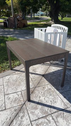 Black brown wood table