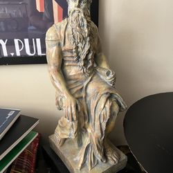 Statue
