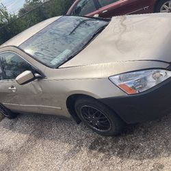 2005 HONDA ACCORD LX