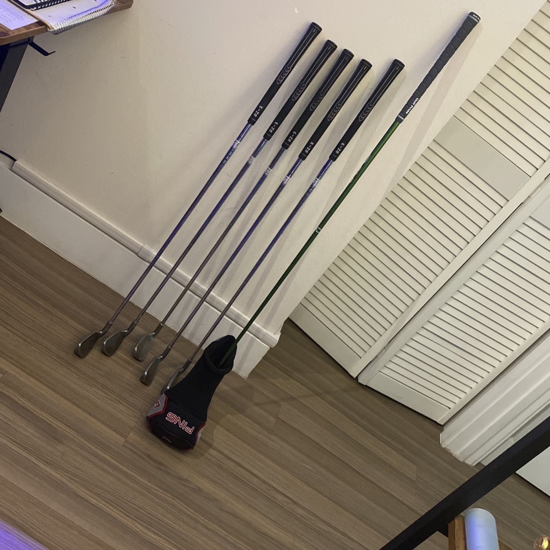 Ping Golf Clubs (USED)