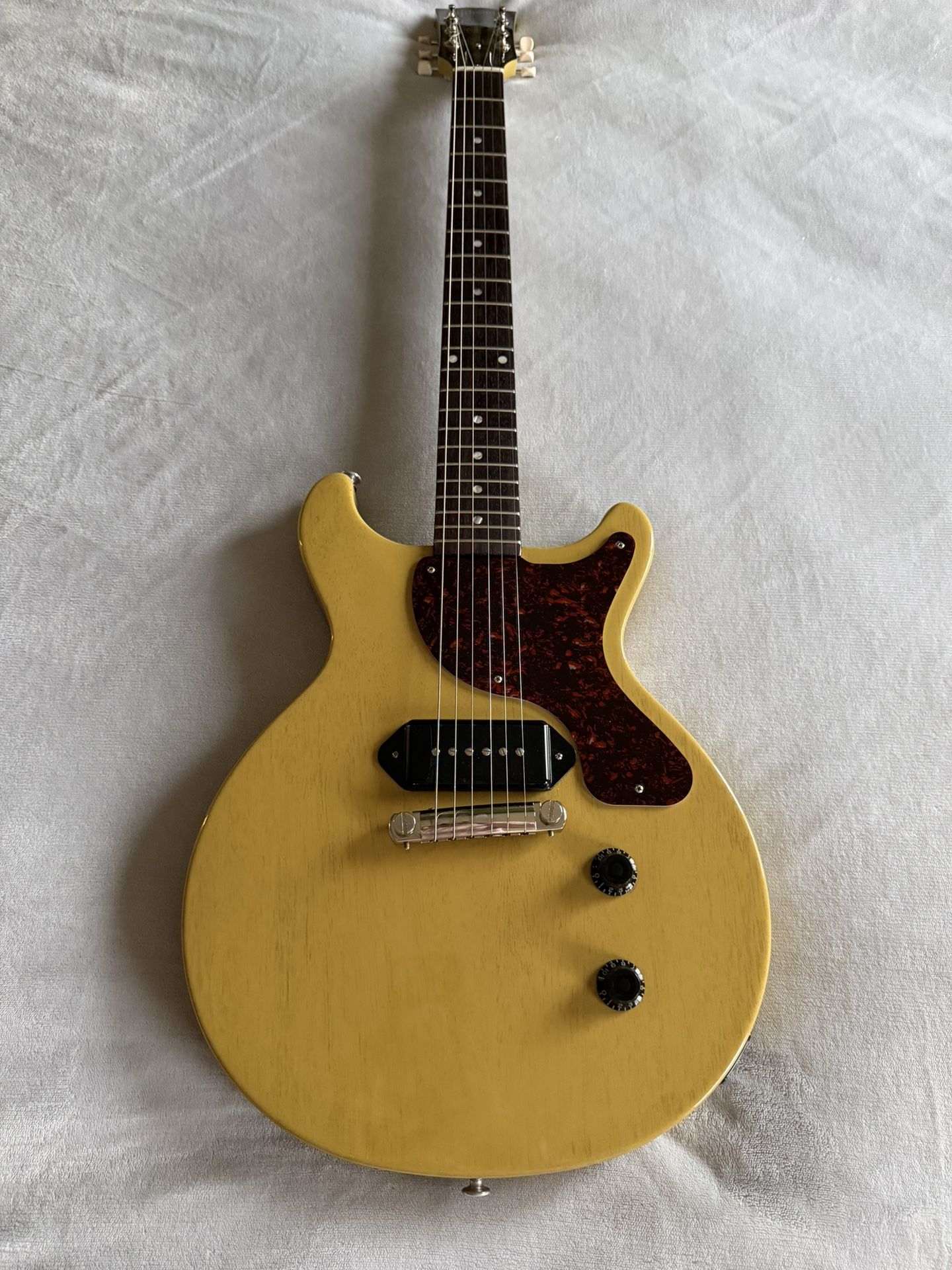 Gibson Les Paul Double Cut Yellow TV