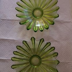 Glass Dish (See Description)