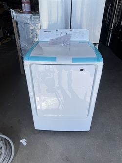 Samsung 7.2 cu. ft. Vented Electric Dryer in White with Sensor Dry