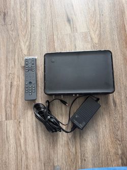 Xfinity Cable Box with Remote and Power Adapter