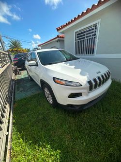 2017 Jeep Cherokee