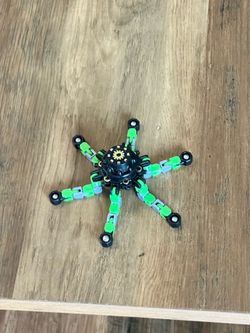 Spider toy