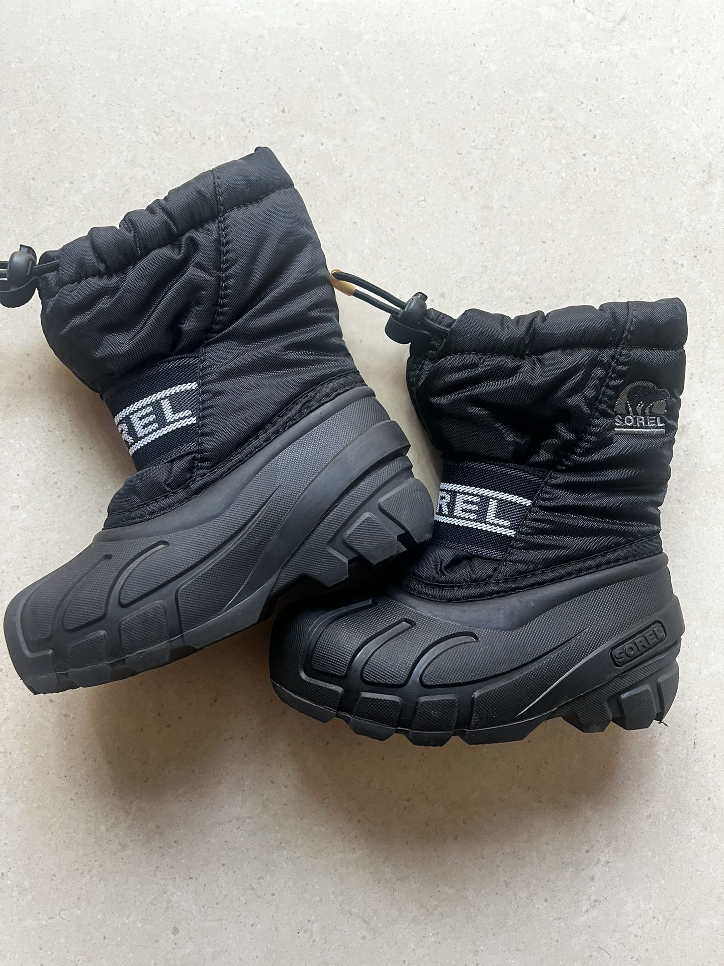 Toddler Snow Boots $20
