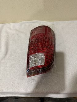 2008-2016 Ford F-250 F-350 Super Duty TAIL LIGHT