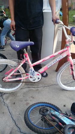 Magna girls bike