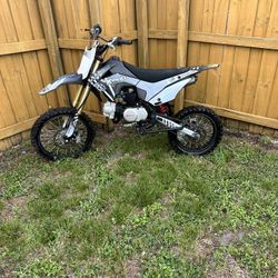 2020 syx 2024 moto 125cc