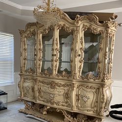 French Provincial Dining Room set