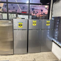 Mini Fridge Or Freezer 