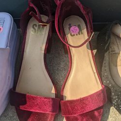 Burgundy Block Heels ( Size 7)