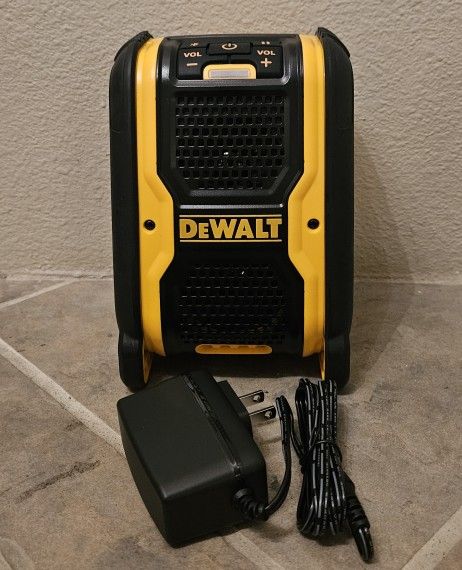 Dewalt Bluetooth Radio Speaker DCR006 NEW!