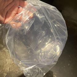 Plastic 1 Gallon Fish Bowls