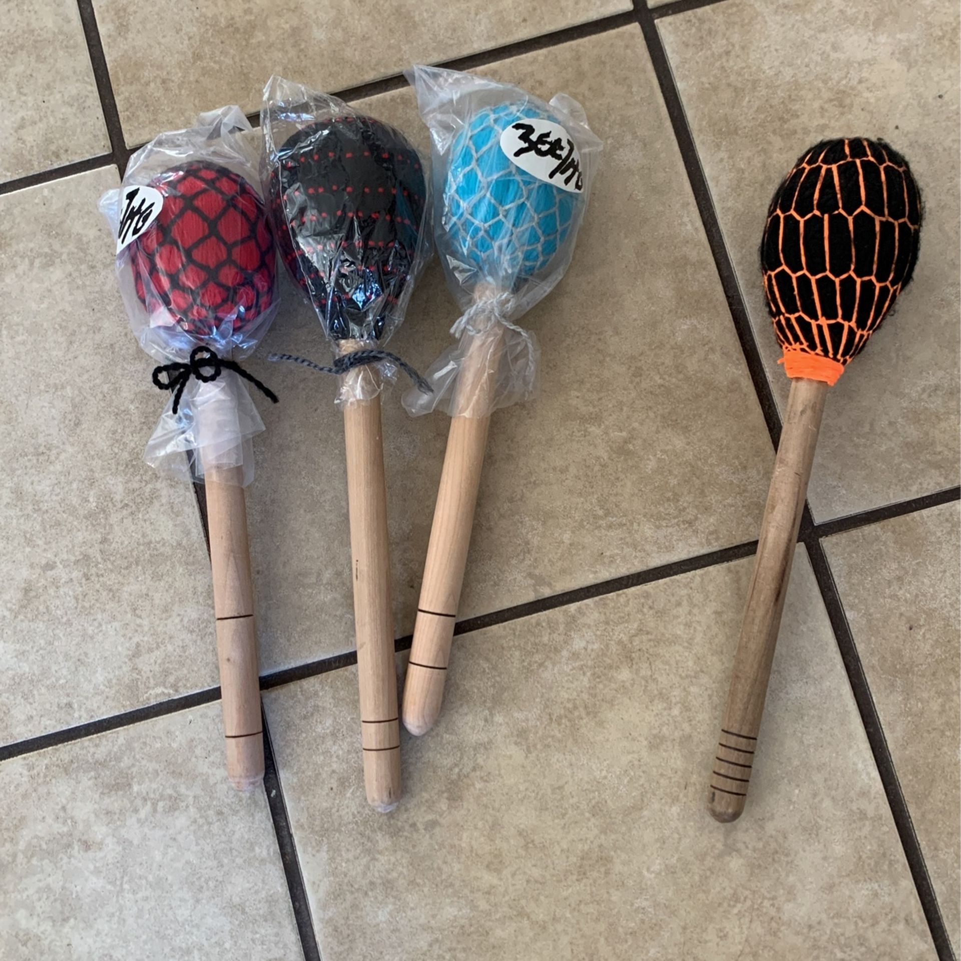 3 Nuevas Y Una Usada