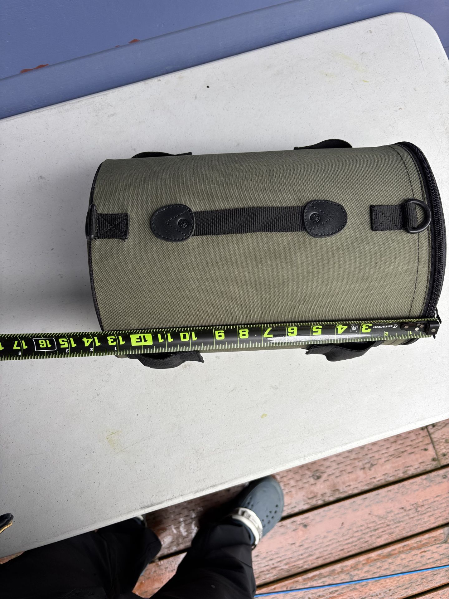 Motorcycle sissy bar bag