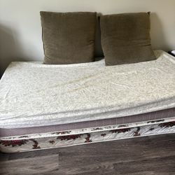 3 Twin Mattresses 