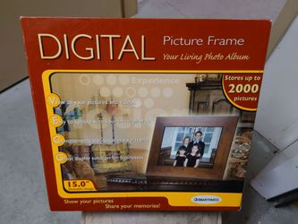 15” DIGITAL PICTURE FRAME THAT HOLDS 2000 PICTURES NEW