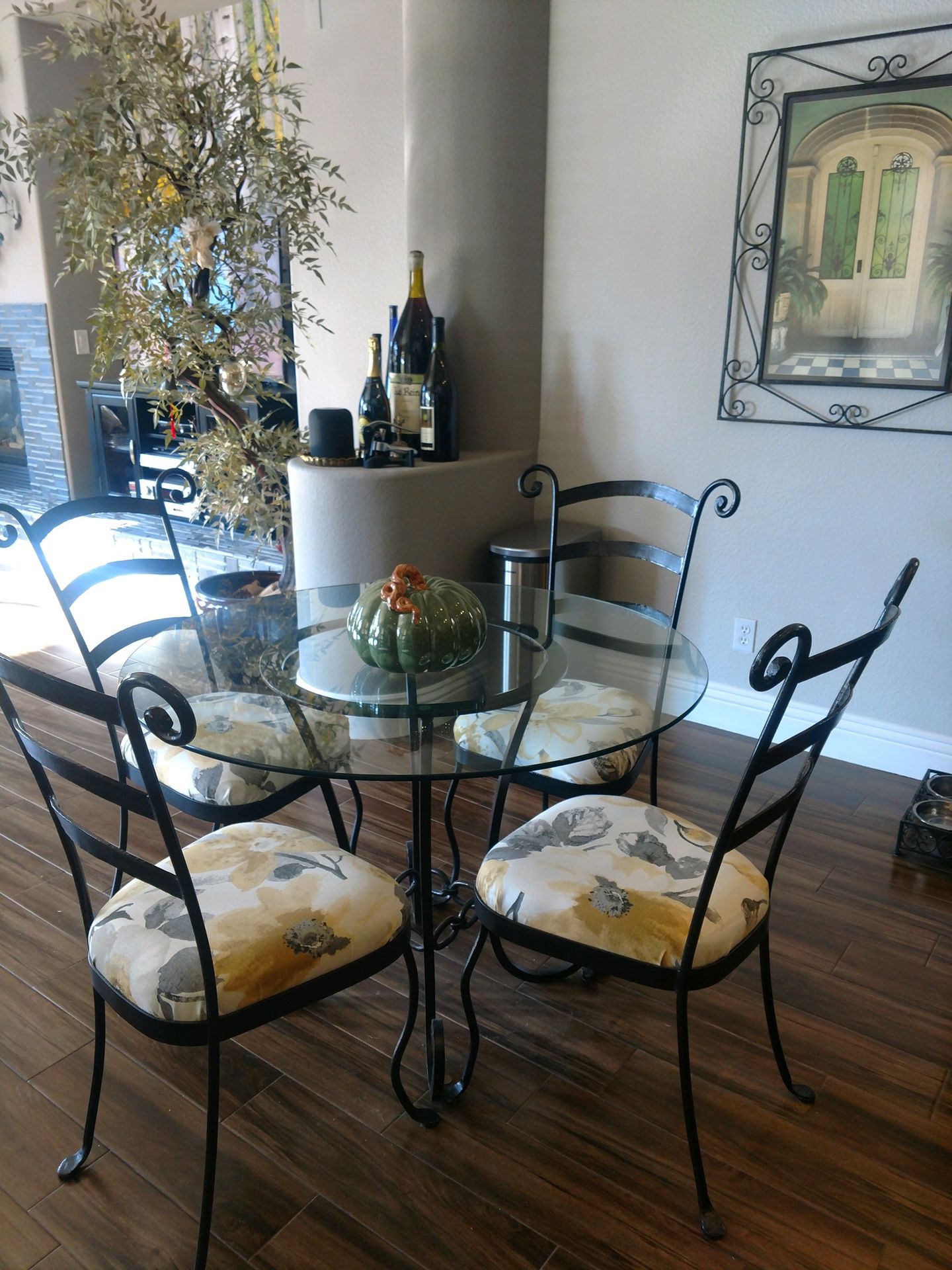 REDUCED Wrought iron dinette set