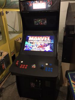 ARCADE GAME HAS 999 Games in it just built with 27 inch monitor all the 80s and 90s classics , pacman, galaga,donkey KONG ,burger time ,mortal kombat