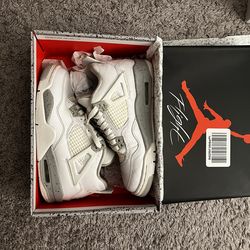 Air Jordan 4s