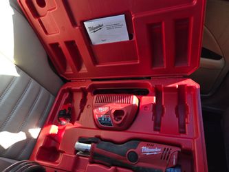 Milwaukee M12 Cordless Tool Kit with Case