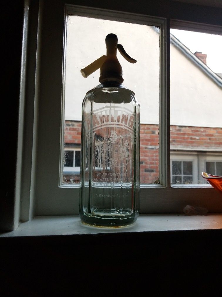 1950 Rawlings Water Mineral Syphon Bottle