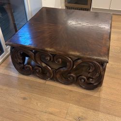 Thomasville Coffee Table