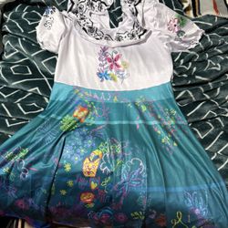 Mirabel Costume