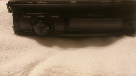 Pioneer face off deck CD player