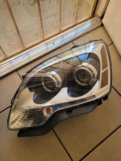 Driver side headlamp for GMC Acadia $120